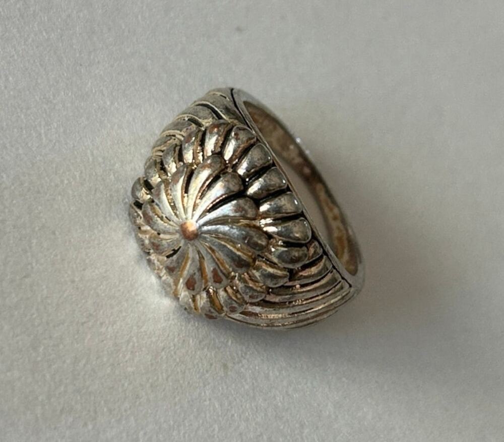 Silver-Tone Scalloped Dome Statement Ring Size 8 Vintage Style
